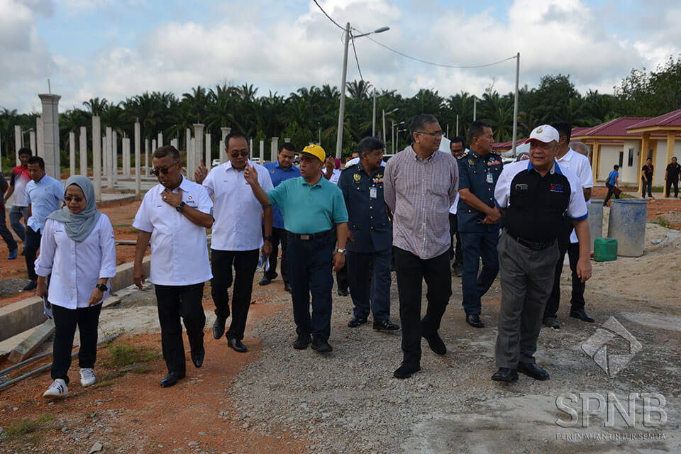 Image Lawatan ke Tapak Projek RMR Lenggong