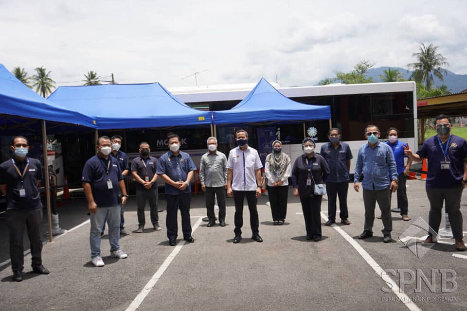 Image Mobilisasi Vaksin Komuniti (MOVAK) di Sungai Siput dan Felda Lasah